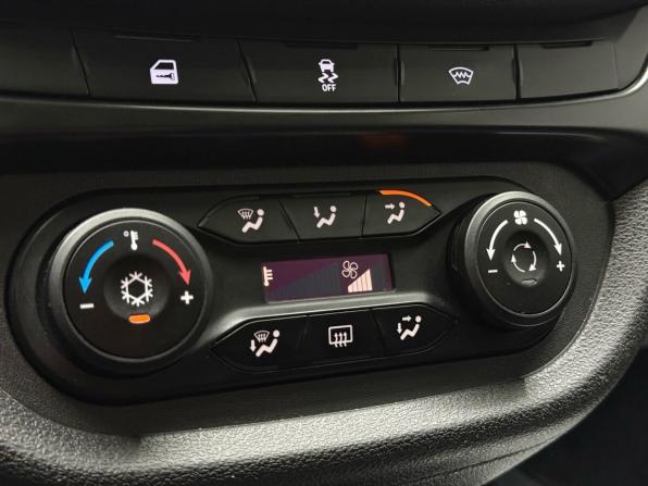 Lada (ВАЗ) Vesta I с пробегом 2021 года, цена 1 299 000 рублей, 58000 км, универсал, Автокод Объявления