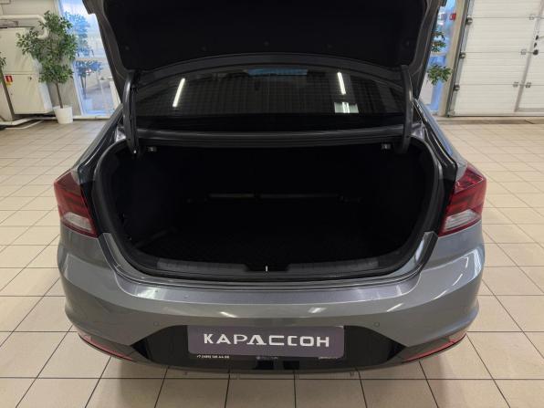 Hyundai Elantra VI (AD) Рестайлинг с пробегом 2019 года, цена 1 730 000 рублей, 93000 км, седан, Автокод Объявления