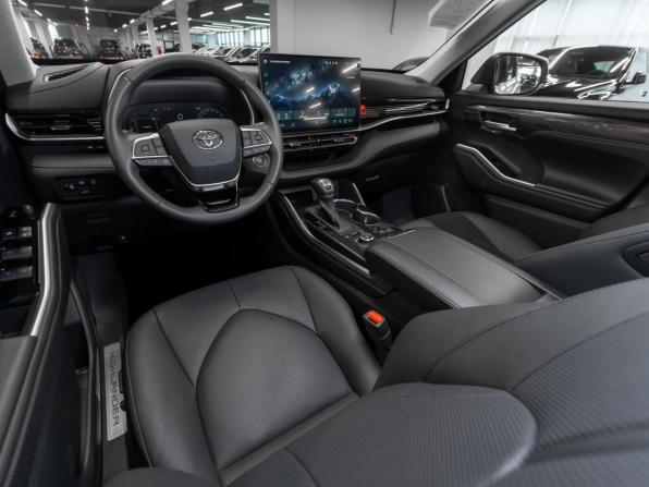 Toyota Highlander IV (XU70) с пробегом 2025 года, цена 5 500 000 рублей, 50 км, внедорожник, Автокод Объявления
