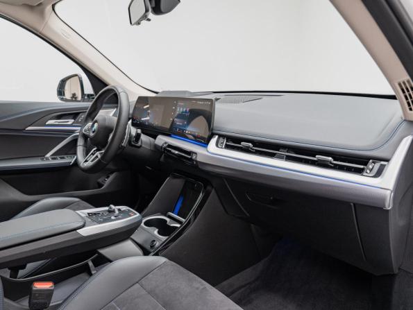 BMW X1 III (U11/U12) с пробегом 2024 года, цена 4 690 000 рублей, 12054 км, внедорожник, Автокод Объявления