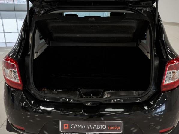 Renault Sandero II с пробегом 2015 года, цена 579 000 рублей, 165826 км, хэтчбек, Автокод Объявления