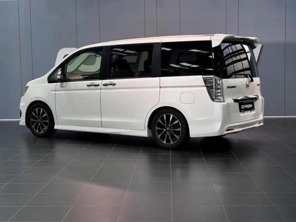 Honda Stepwgn IV Рестайлинг с пробегом 2014 года, цена 2 160 000 рублей, 121655 км, минивэн, Автокод Объявления