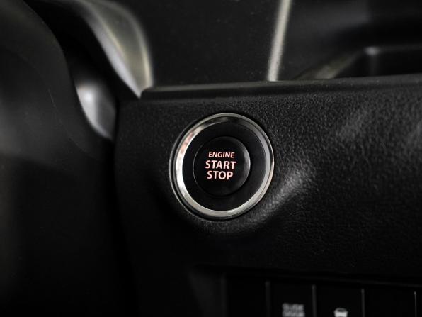Suzuki Solio III с пробегом 2019 года, цена 940 500 рублей, 117196 км, микровэн, Автокод Объявления