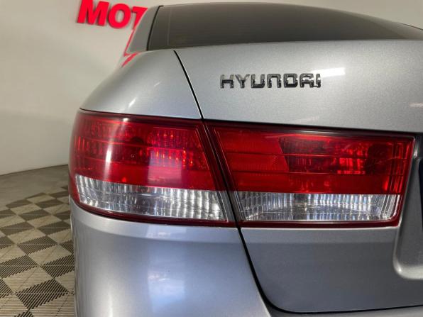 Hyundai Sonata V (NF) Рестайлинг с пробегом 2008 года, цена 565 000 рублей, 169251 км, седан, Автокод Объявления