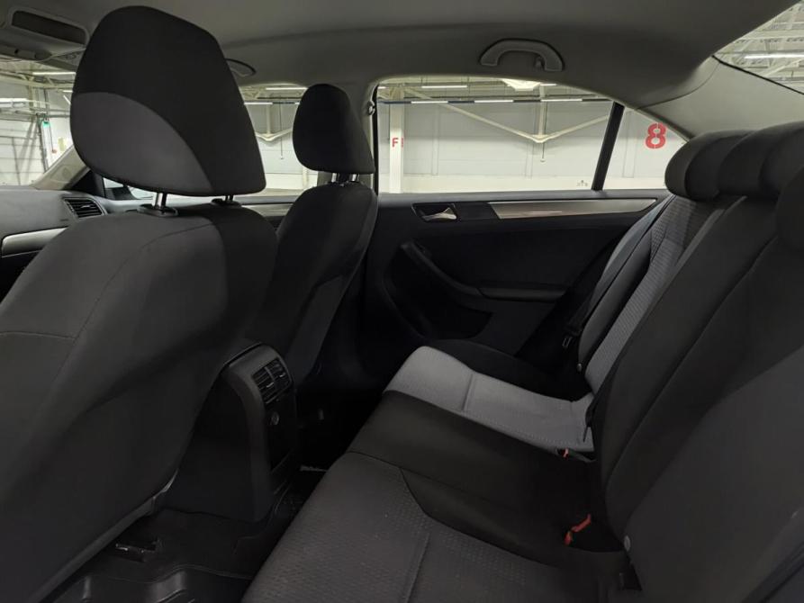 Volkswagen Jetta VI Рестайлинг Казань  - изображение 15