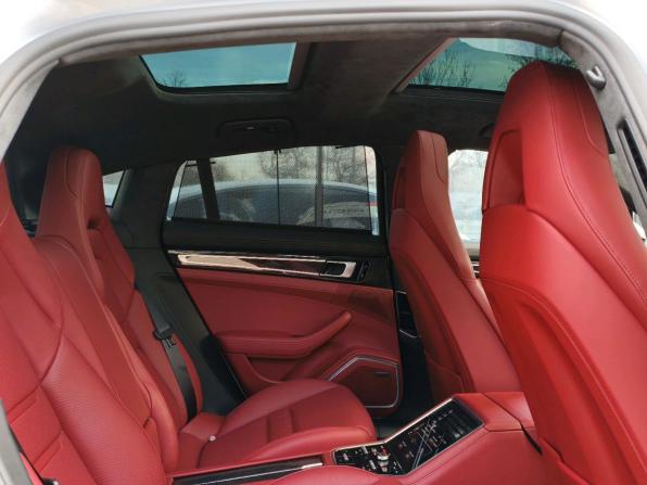 Porsche Panamera II с пробегом 2018 года, цена 9 320 000 рублей, 60000 км, фастбек, Автокод Объявления