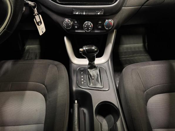 Kia Ceed II с пробегом 2014 года, цена 1 090 000 рублей, 142000 км, хэтчбек, Автокод Объявления