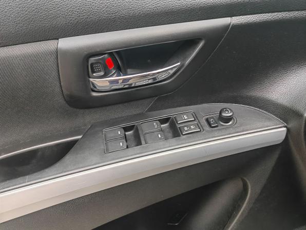 Suzuki SX4 II (S-Cross) с пробегом 2014 года, цена 1 130 000 рублей, 100000 км, хэтчбек, Автокод Объявления