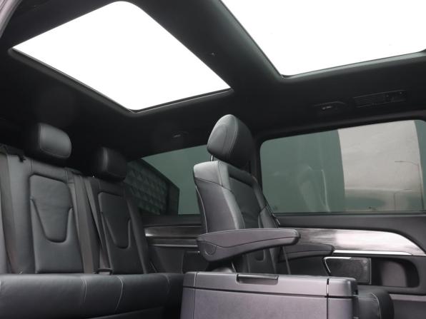 Mercedes-Benz V-Класс III (W447) Рестайлинг с пробегом 2019 года, цена 5 090 000 рублей, 160004 км, минивэн, Автокод Объявления