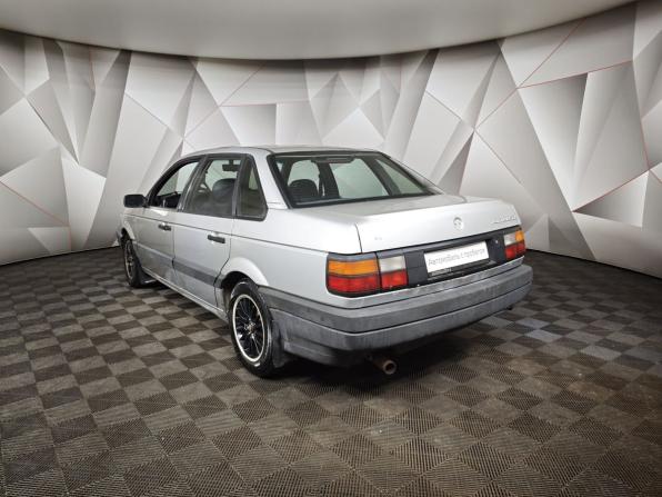 Volkswagen Passat B3 с пробегом 1988 года, цена 145 000 рублей, 307208 км, седан, Автокод Объявления