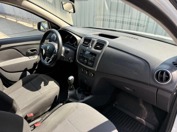 Renault Logan II Рестайлинг с пробегом 2021 года, цена 720 000 рублей, 89200 км, седан, Автокод Объявления