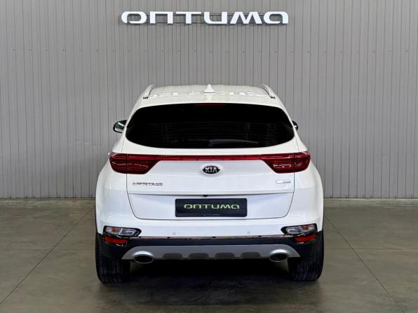 Kia Sportage IV Рестайлинг с пробегом 2018 года, цена 2 237 000 рублей, 178163 км, внедорожник, Автокод Объявления