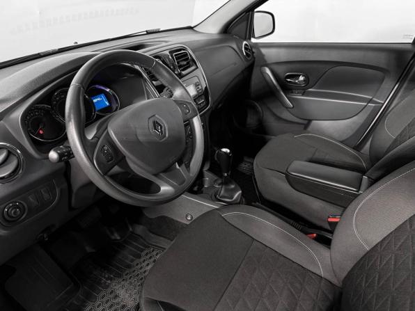 Renault Sandero II с пробегом 2018 года, цена 1 378 900 рублей, 16040 км, хэтчбек, Автокод Объявления