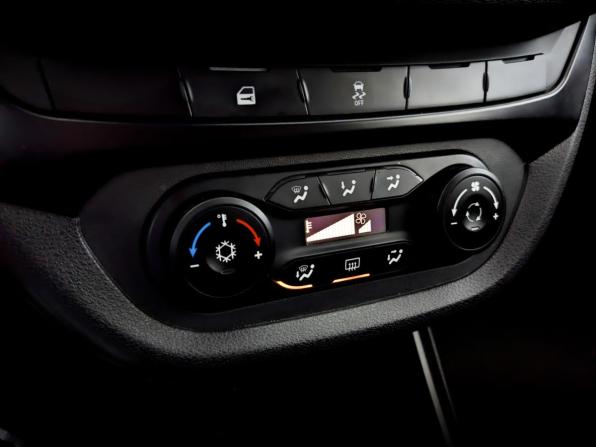 Lada (ВАЗ) Vesta I с пробегом 2019 года, цена 830 000 рублей, 120450 км, седан, Автокод Объявления