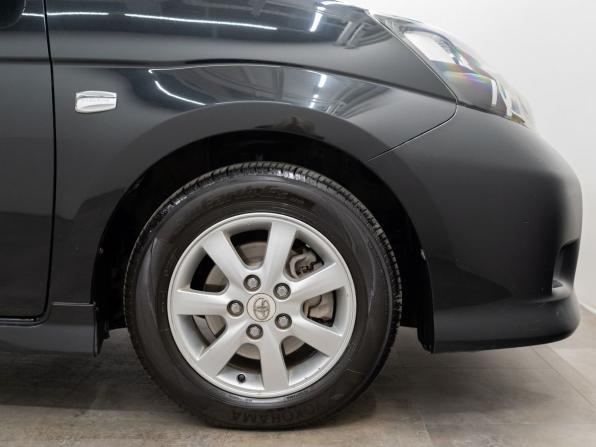 Toyota ISis I Рестайлинг с пробегом 2010 года, цена 1 299 000 рублей, 140638 км, компактвэн, Автокод Объявления
