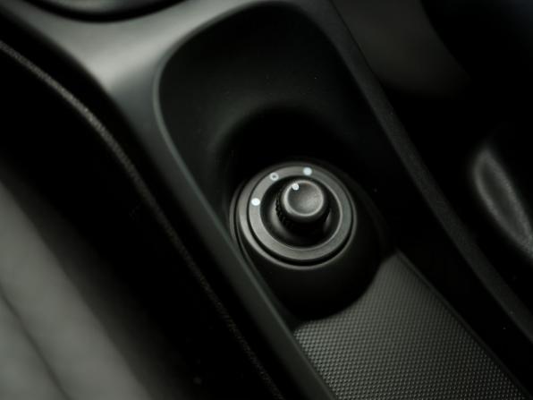 Renault Duster I Рестайлинг с пробегом 2018 года, цена 1 549 000 рублей, 97000 км, внедорожник, Автокод Объявления