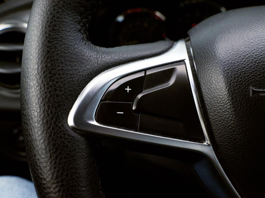 Renault Sandero II Рестайлинг Екатеринбург  - изображение 15