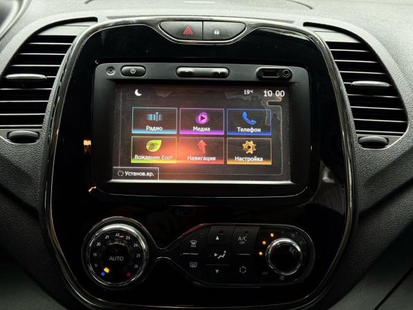 Renault Kaptur I с пробегом 2018 года, цена 1 649 000 рублей, 146395 км, внедорожник, Автокод Объявления