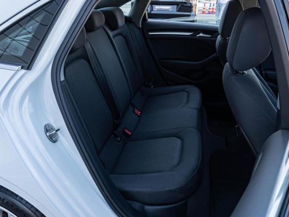 Audi A3 III (8V) Рестайлинг с пробегом 2018 года, цена 2 380 000 рублей, 106926 км, седан, Автокод Объявления