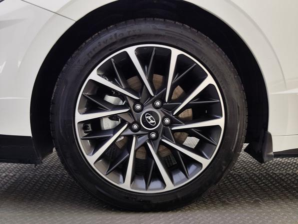 Hyundai Sonata VIII (DN8) с пробегом 2021 года, цена 2 970 000 рублей, 67300 км, седан, Автокод Объявления
