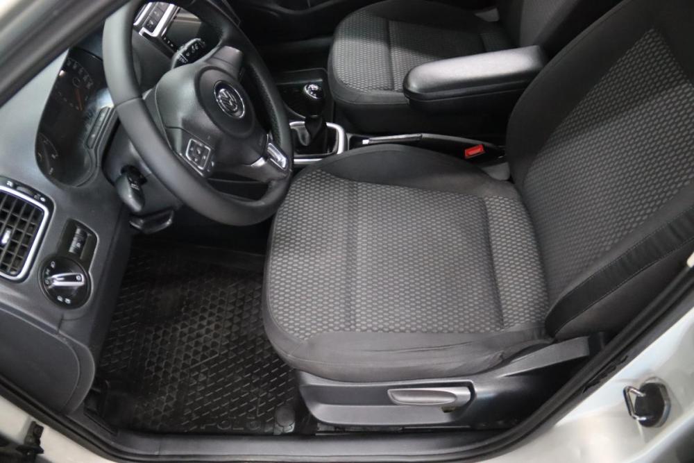 Volkswagen Polo V Сургут  - изображение 10