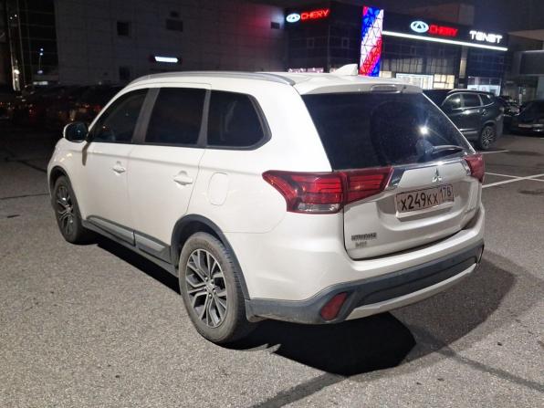 Mitsubishi Outlander III Рестайлинг 2 с пробегом 2017 года, цена 1 845 000 рублей, 123994 км, внедорожник, Автокод Объявления