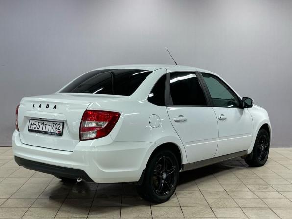 Lada (ВАЗ) Granta I Рестайлинг с пробегом 2023 года, цена 750 000 рублей, 50761 км, седан, Автокод Объявления