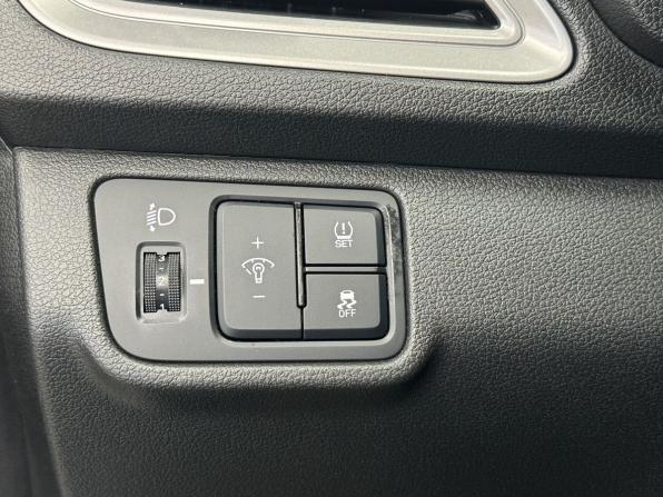 Hyundai Solaris II Рестайлинг с пробегом 2021 года, цена 1 689 000 рублей, 43362 км, седан, Автокод Объявления