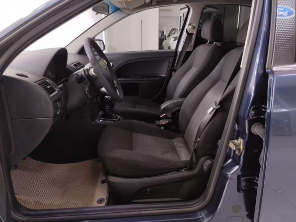 Ford Mondeo III Рестайлинг с пробегом 2006 года, цена 310 000 рублей, 290000 км, седан, Автокод Объявления