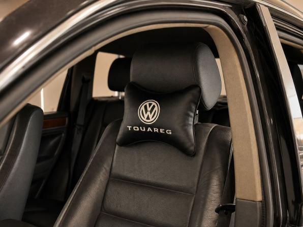 Volkswagen Touareg I Рестайлинг с пробегом 2008 года, цена 1 295 000 рублей, 240000 км, внедорожник, Автокод Объявления