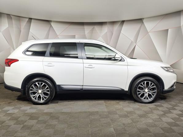 Mitsubishi Outlander III Рестайлинг 2 с пробегом 2015 года, цена 1 685 000 рублей, 167100 км, внедорожник, Автокод Объявления