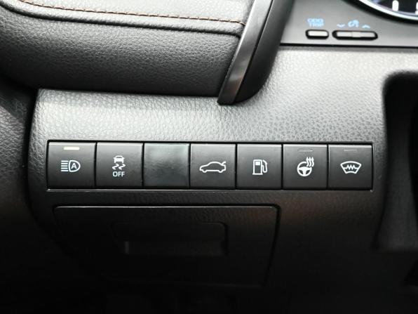 Toyota Camry VIII (XV70) с пробегом 2018 года, цена 2 990 000 рублей, 74920 км, седан, Автокод Объявления