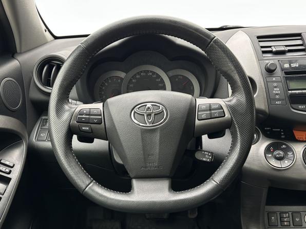 Toyota RAV4 III (XA30) Рестайлинг с пробегом 2011 года, цена 1 465 000 рублей, 137568 км, внедорожник, Автокод Объявления