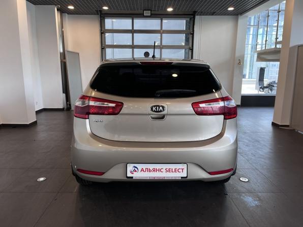 Kia Rio III с пробегом 2013 года, цена 890 000 рублей, 167309 км, хэтчбек, Автокод Объявления