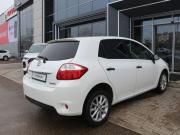 Toyota Auris I Рестайлинг Стерлитамак  - изображение 22
