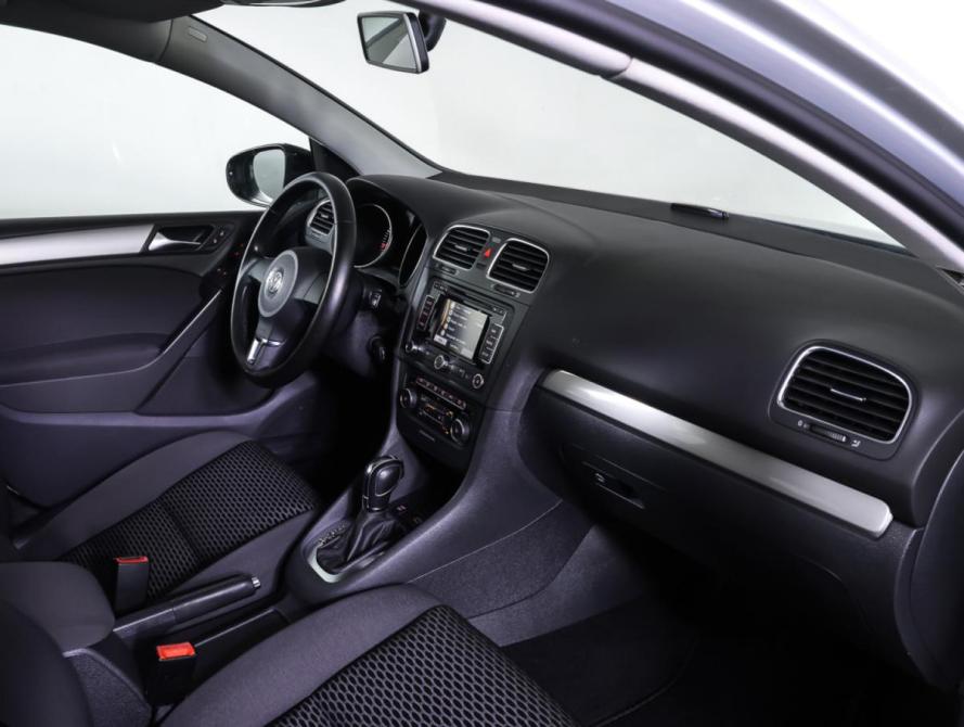 Volkswagen Golf VI Москва  - изображение 11