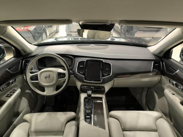 Volvo XC90 II с пробегом 2016 года, цена 2 720 000 рублей, 278172 км, внедорожник, Автокод Объявления