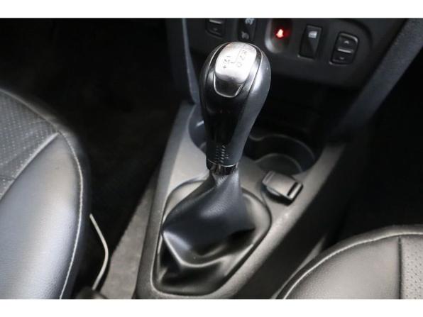 Renault Sandero II Рестайлинг с пробегом 2019 года, цена 1 148 000 рублей, 115837 км, хэтчбек, Автокод Объявления