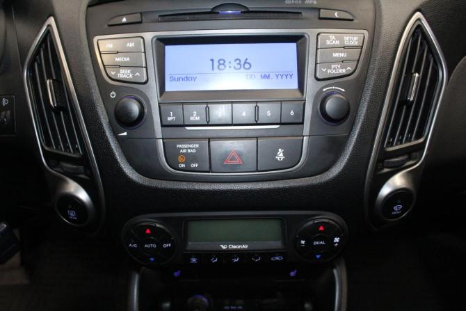 Hyundai ix35 I Рестайлинг с пробегом 2015 года, цена 1 350 000 рублей, 134265 км, внедорожник, Автокод Объявления