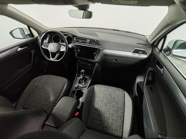 Volkswagen Tiguan II Рестайлинг с пробегом 2020 года, цена 2 699 000 рублей, 124585 км, внедорожник, Автокод Объявления