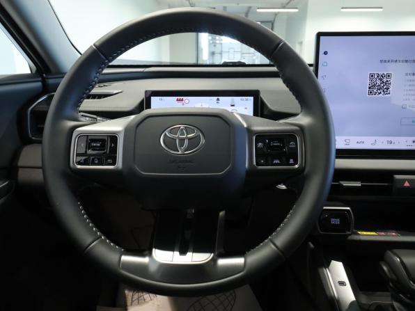 Toyota RAV4 V (XA50) с пробегом 2026 года, цена 4 350 000 рублей, 49 км, внедорожник, Автокод Объявления