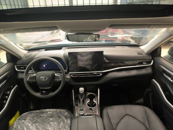Toyota Highlander IV (XU70) с пробегом 2026 года, цена 5 350 000 рублей, 10 км, внедорожник, Автокод Объявления