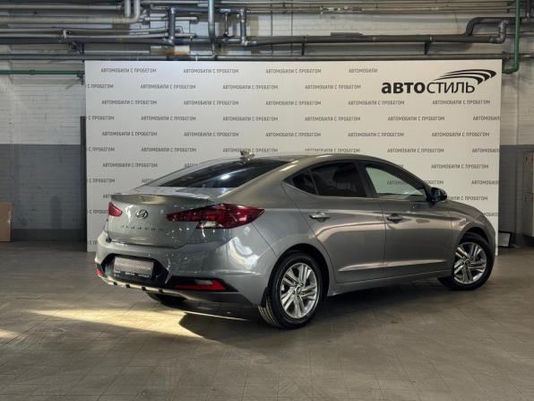 Hyundai Elantra VI (AD) Рестайлинг с пробегом 2019 года, цена 1 349 000 рублей, 242000 км, седан, Автокод Объявления