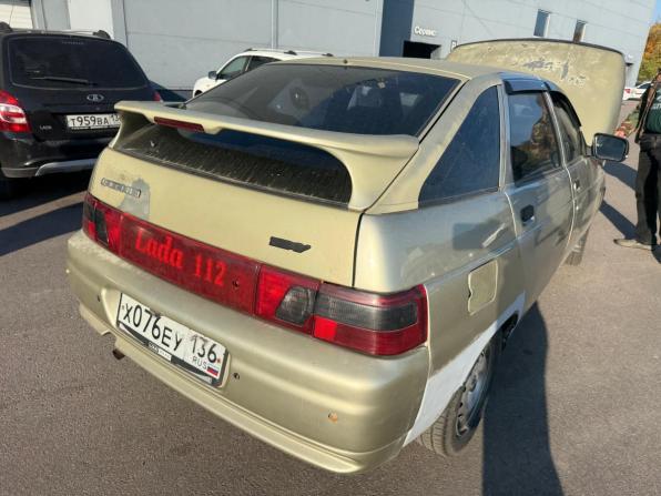 Lada (ВАЗ) 2112 с пробегом 2006 года, цена 80 000 рублей, 250000 км, хэтчбек, Автокод Объявления