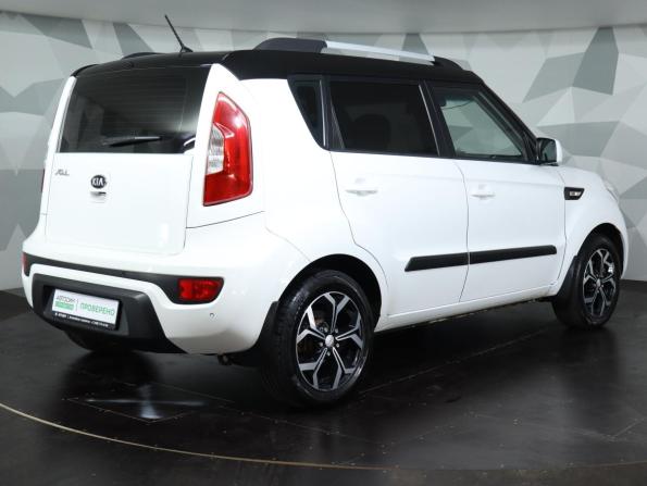 Kia Soul I Рестайлинг с пробегом 2014 года, цена 949 000 рублей, 143378 км, хэтчбек, Автокод Объявления