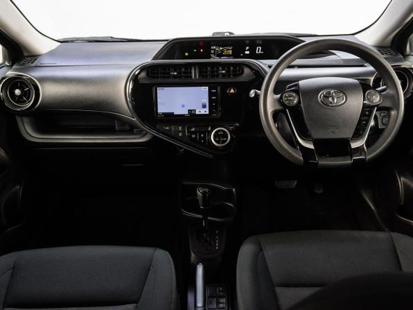 Toyota Aqua I Рестайлинг 2 с пробегом 2019 года, цена 1 479 000 рублей, 111951 км, хэтчбек, Автокод Объявления