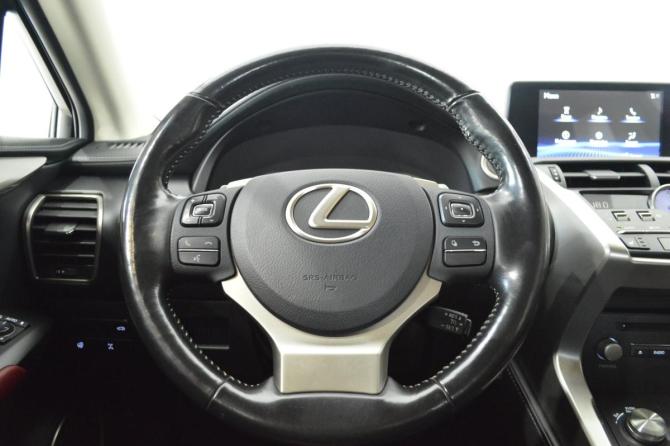 Lexus NX I Рестайлинг с пробегом 2019 года, цена 3 445 000 рублей, 60169 км, внедорожник, Автокод Объявления