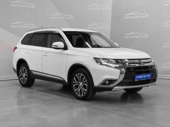 Mitsubishi Outlander III Рестайлинг 2 с пробегом 2016 года, цена 2 480 000 рублей, 71100 км, внедорожник, Автокод Объявления