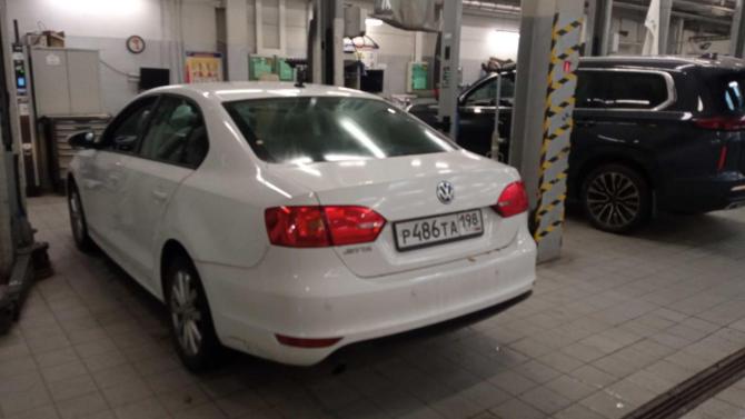 Volkswagen Jetta VI с пробегом 2014 года, цена 1 320 000 рублей, 75391 км, седан, Автокод Объявления