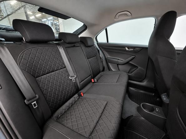 Skoda Rapid II с пробегом 2021 года, цена 1 970 000 рублей, 34857 км, лифтбек, Автокод Объявления